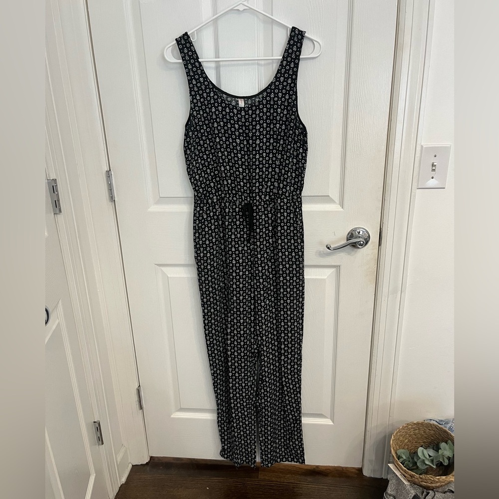 Xhilaration black romper